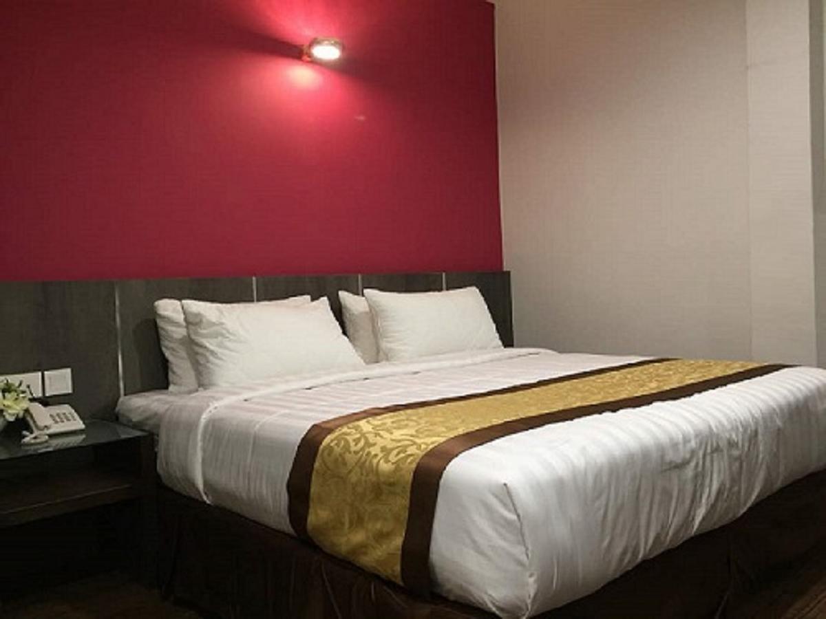 Meriton Inn Kuantan Esterno foto