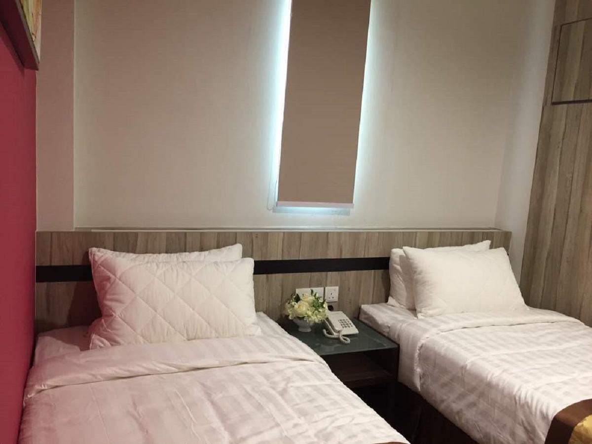 Meriton Inn Kuantan Esterno foto
