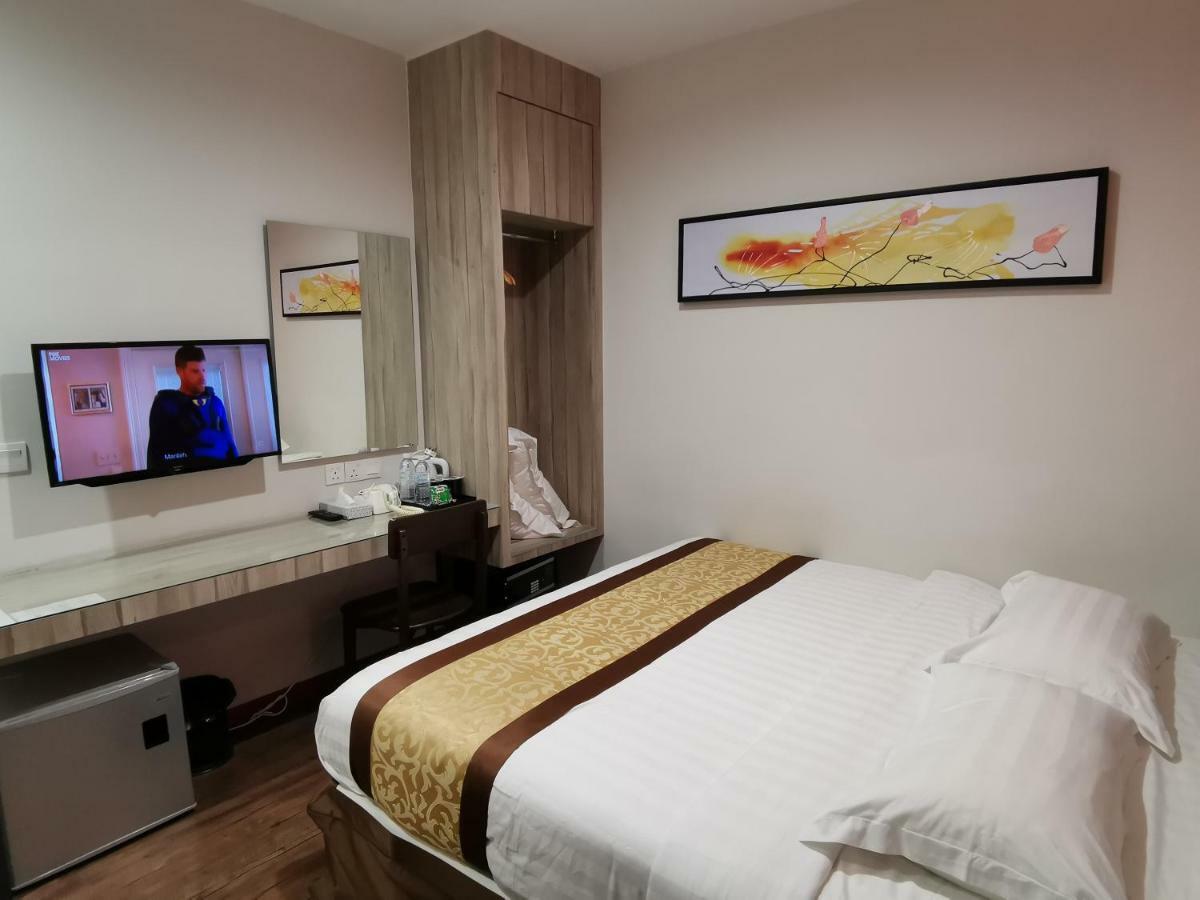Meriton Inn Kuantan Esterno foto