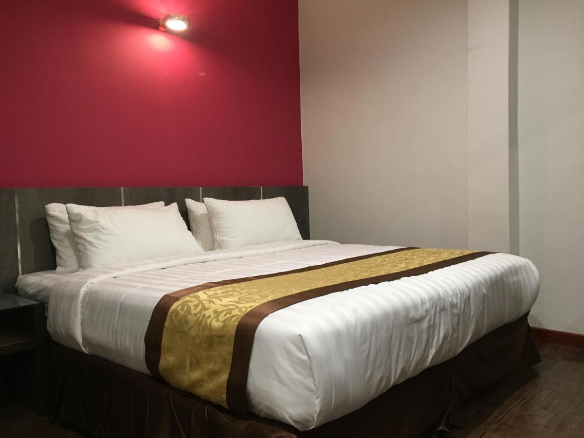 Meriton Inn Kuantan Esterno foto
